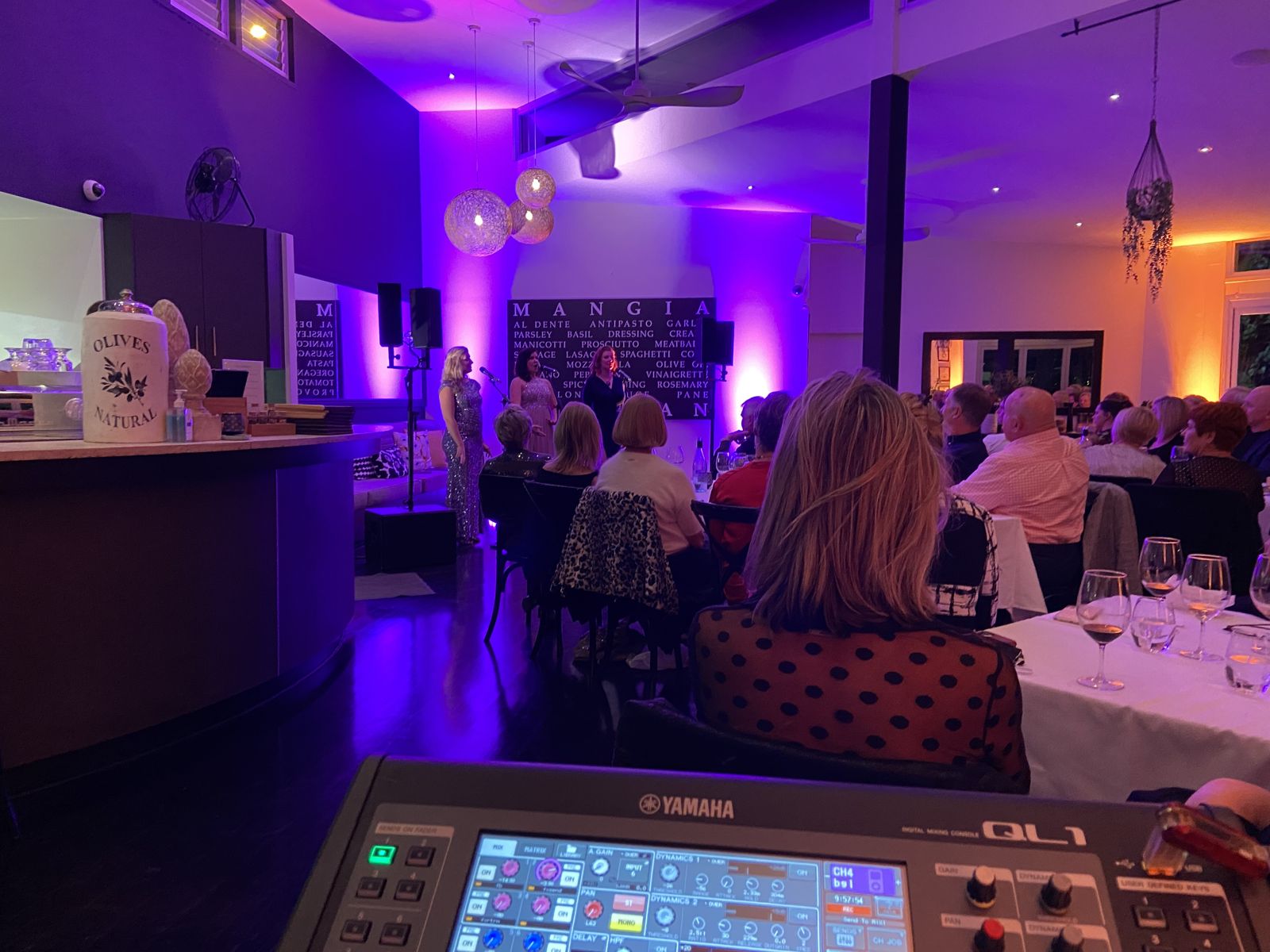 Yamaha QL1 mix position at a dinner show at Noosa Waterfront Restaurant