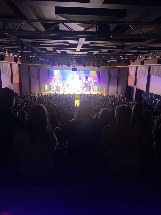 Live show to a full house at The Events Centre Caloundra